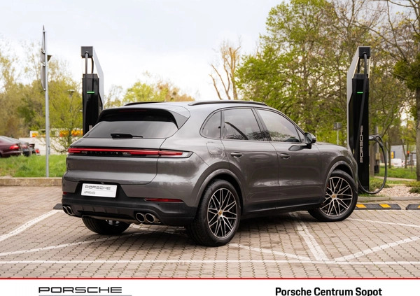 Porsche Cayenne cena 754422 przebieg: 18000, rok produkcji 2023 z Szlichtyngowa małe 781